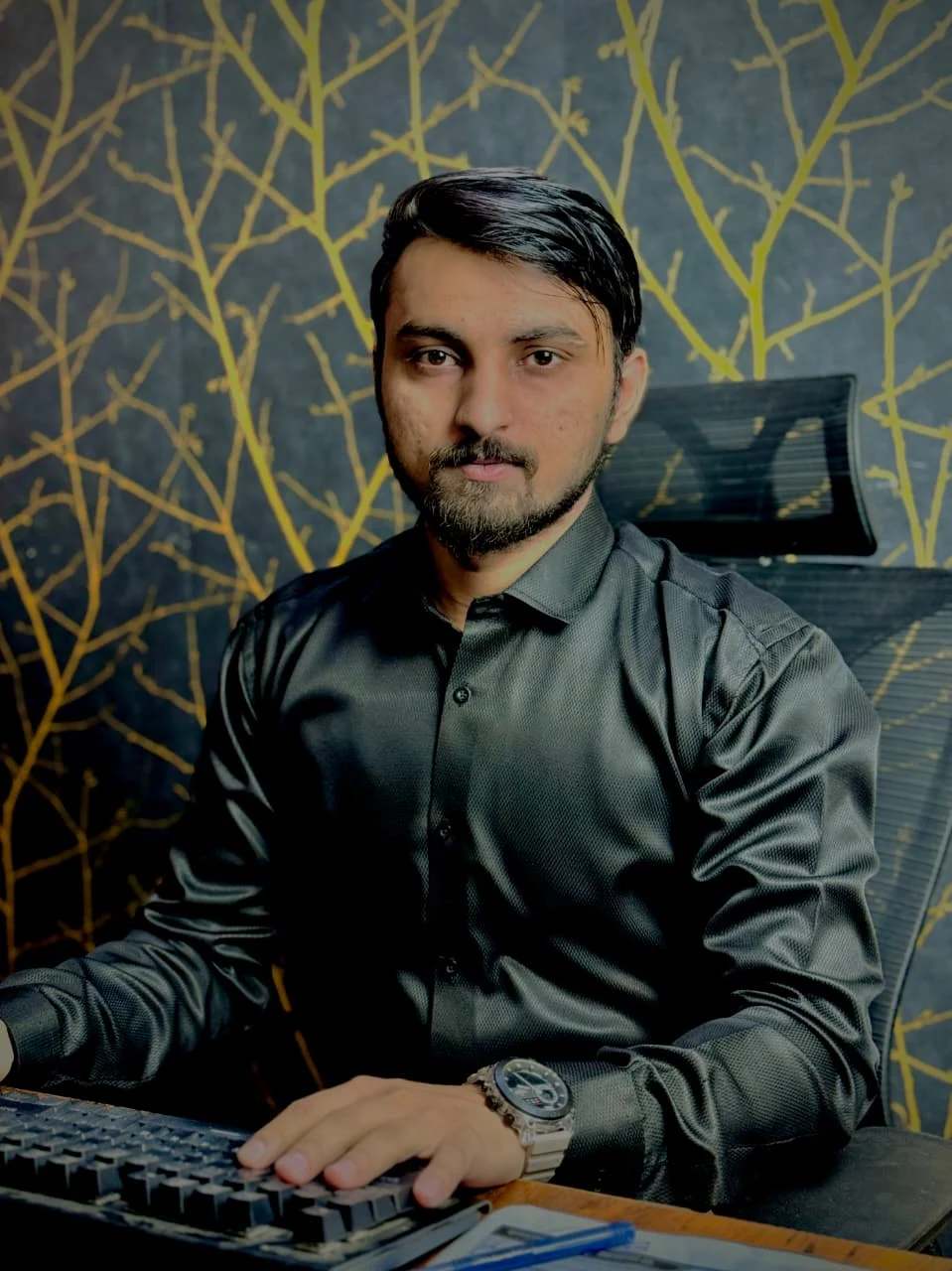 Dr. Hamza Chaudhary — Founder and CEO of Jasper Consultants, with 15+ years guiding Pakistani students abroad